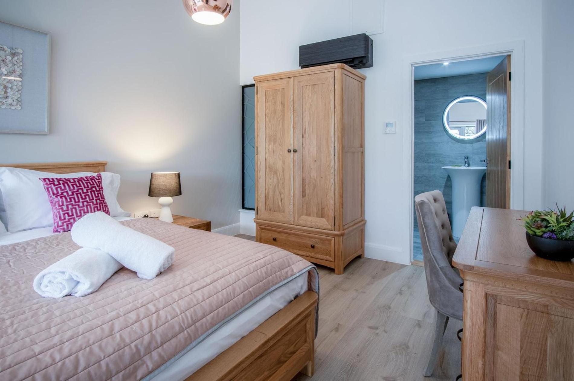 Suite 12 - Sleeping Giant Hotel - Pen Y Cae Inn Brecon Luaran gambar