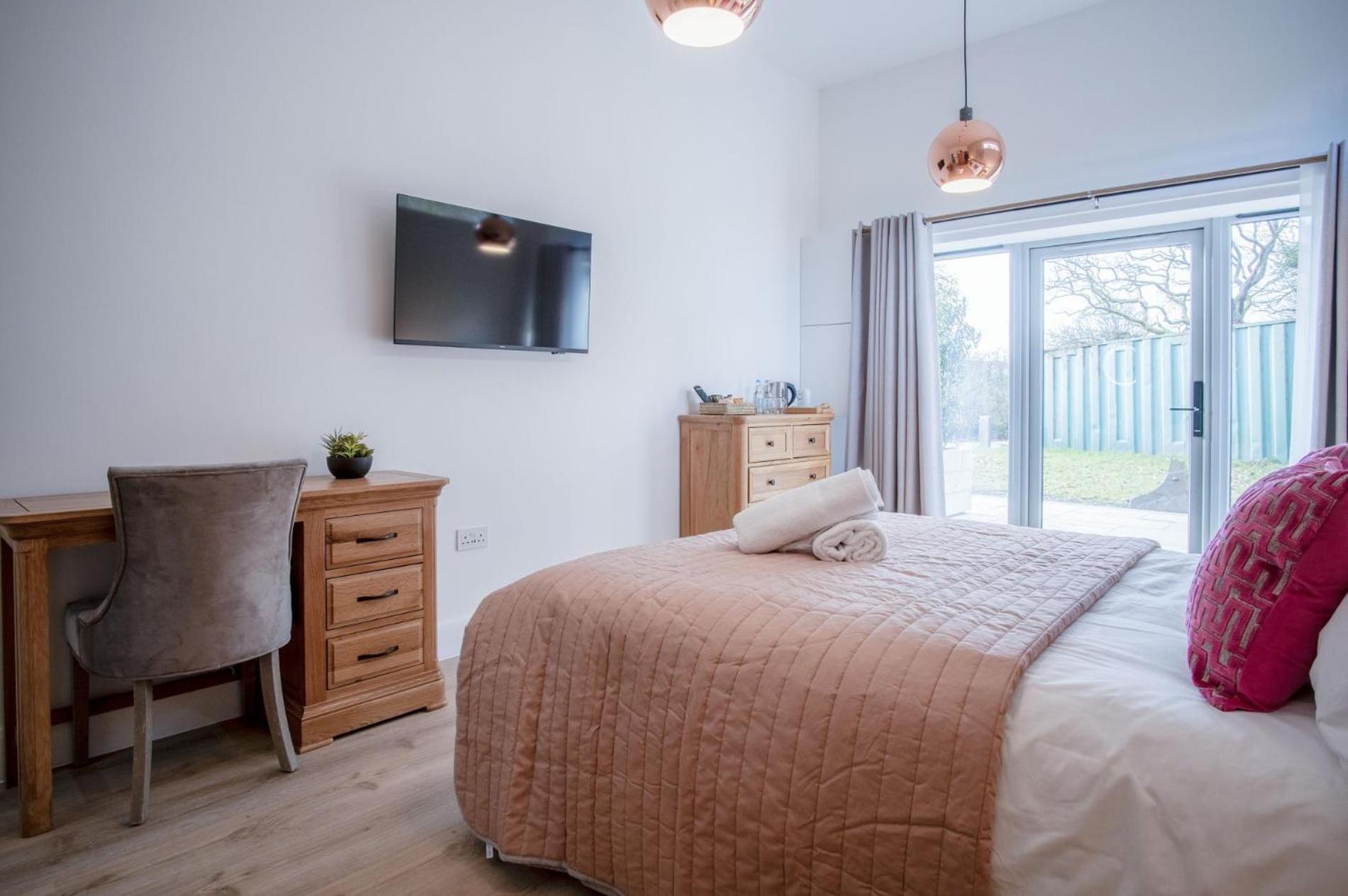 Suite 12 - Sleeping Giant Hotel - Pen Y Cae Inn Brecon Luaran gambar