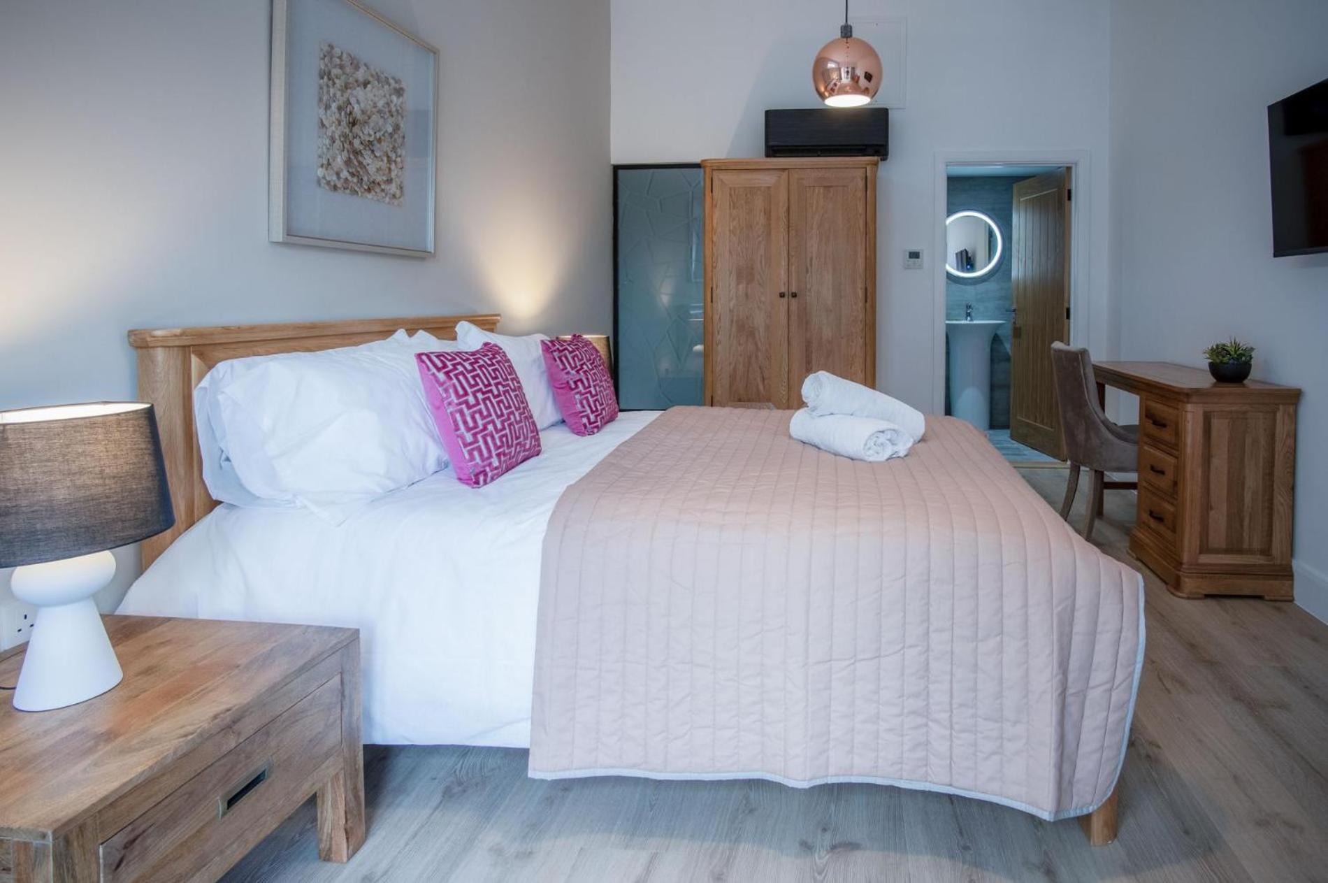 Suite 12 - Sleeping Giant Hotel - Pen Y Cae Inn Brecon Luaran gambar