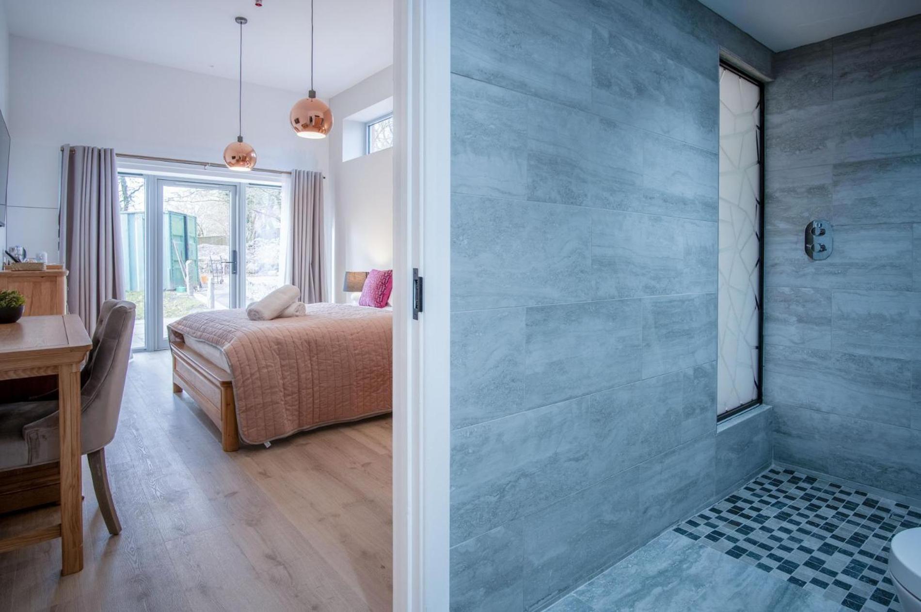 Suite 12 - Sleeping Giant Hotel - Pen Y Cae Inn Brecon Luaran gambar