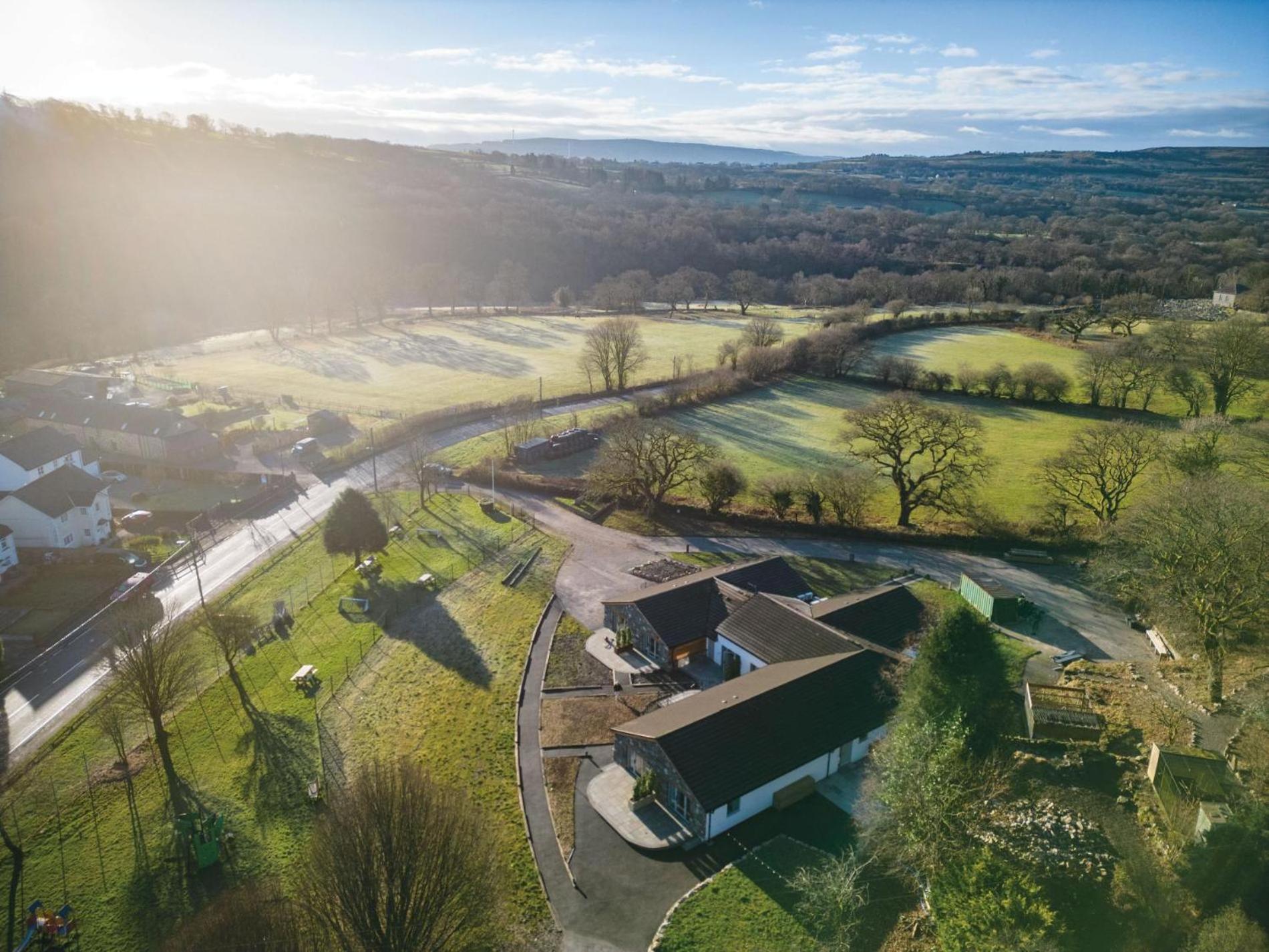 Suite 12 - Sleeping Giant Hotel - Pen Y Cae Inn Brecon Luaran gambar